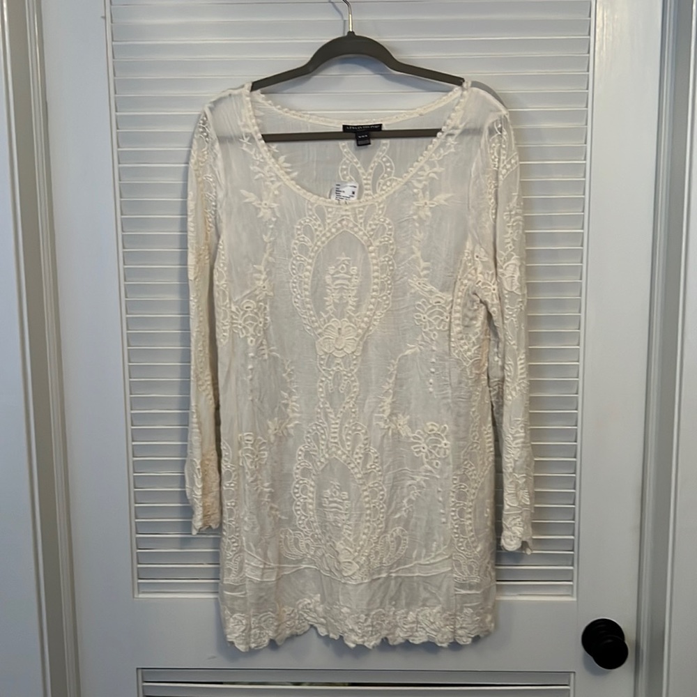 A Pea in the Pod Maternity Top